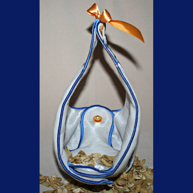 Blue Dew Basket