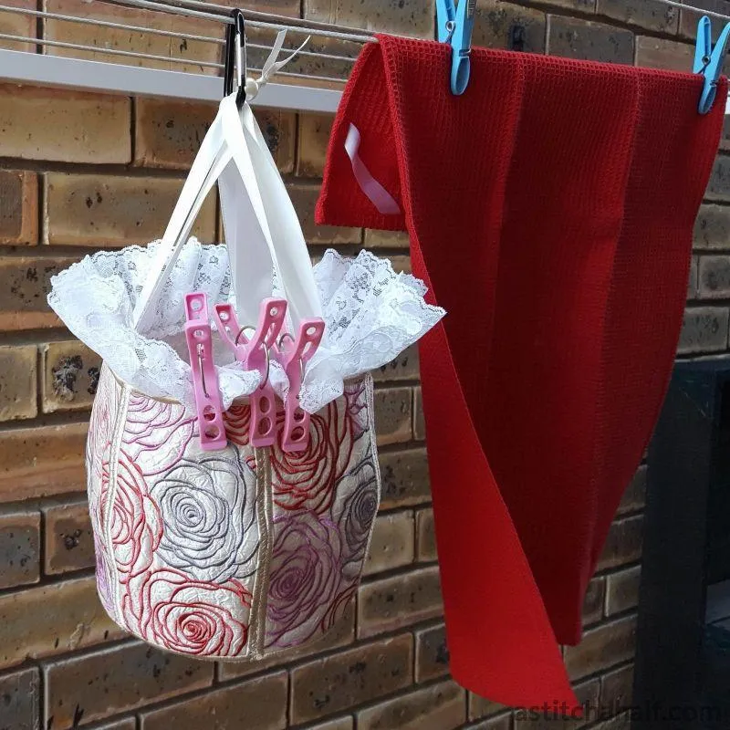 Lady Roses Basket