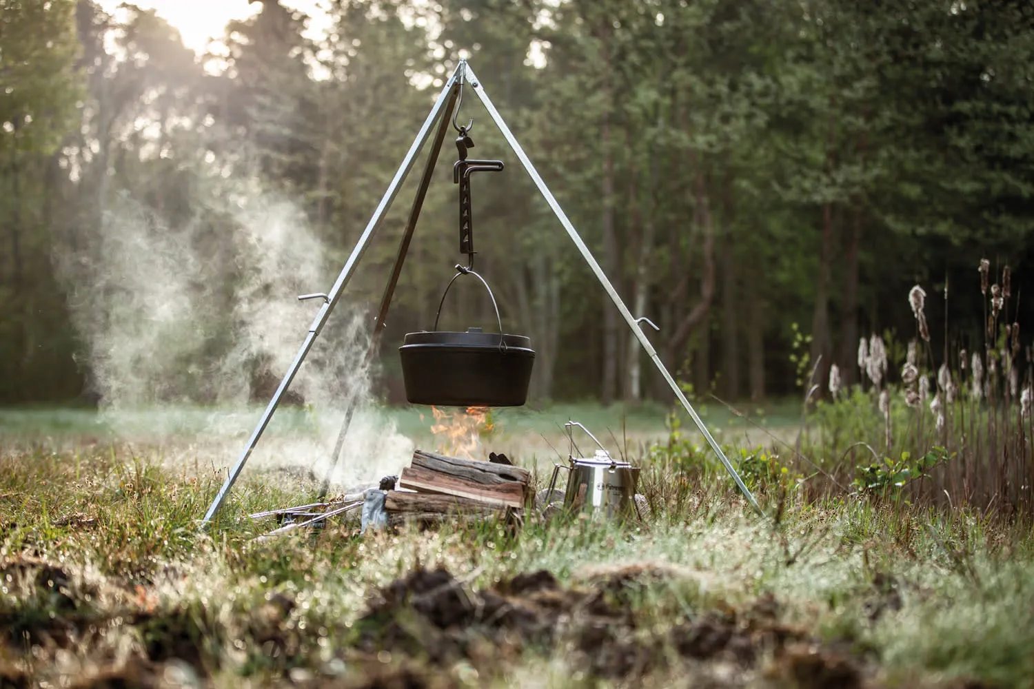 Petromax Dutch Oven FT12 Nocolour | Buy Petromax Dutch Oven FT12 Nocolour here | Outnorth