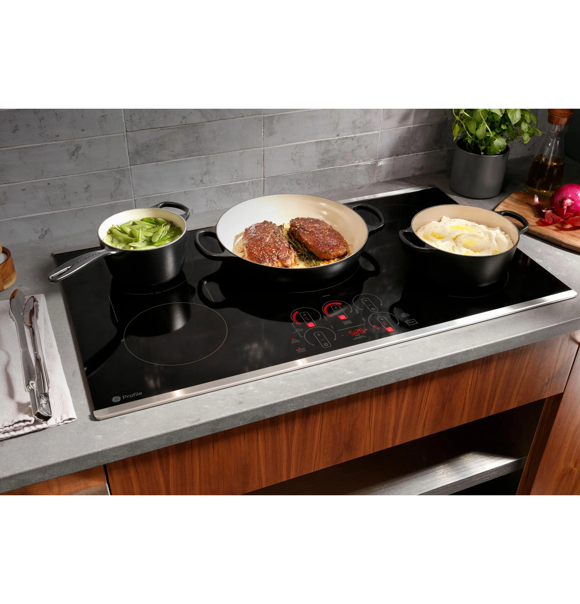 PHP9036STSS GE Profile™ 36" Built-In Touch Control Induction Cooktop