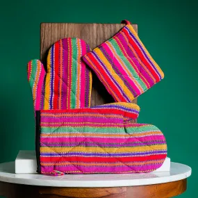 Set of 2 Guatemalan Potholders and 2 Oven Mitts