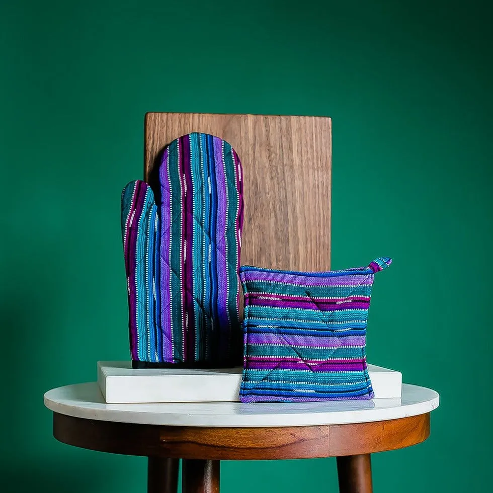 Set of 2 Guatemalan Potholders and 2 Oven Mitts